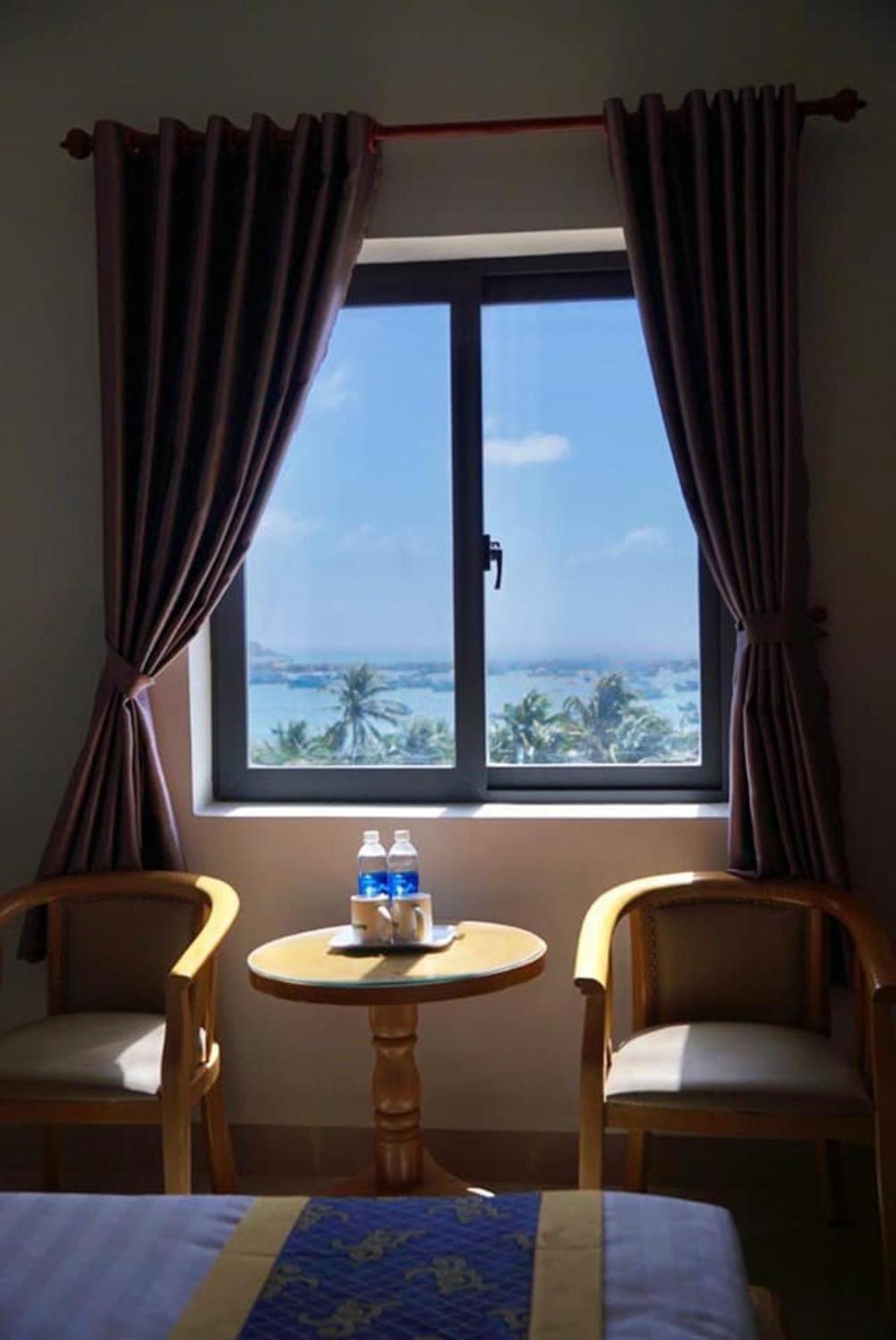Bien Dong Hotel Dao Phu Quy Cu Lao Thu Luaran gambar