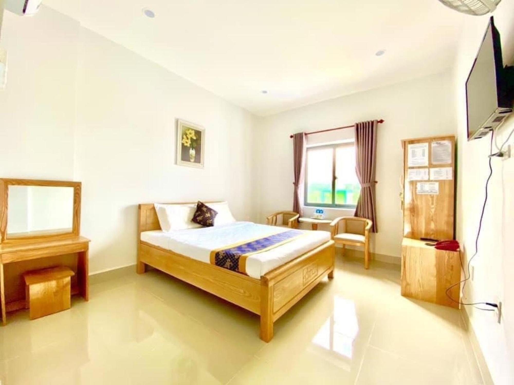 Bien Dong Hotel Dao Phu Quy Cu Lao Thu Luaran gambar